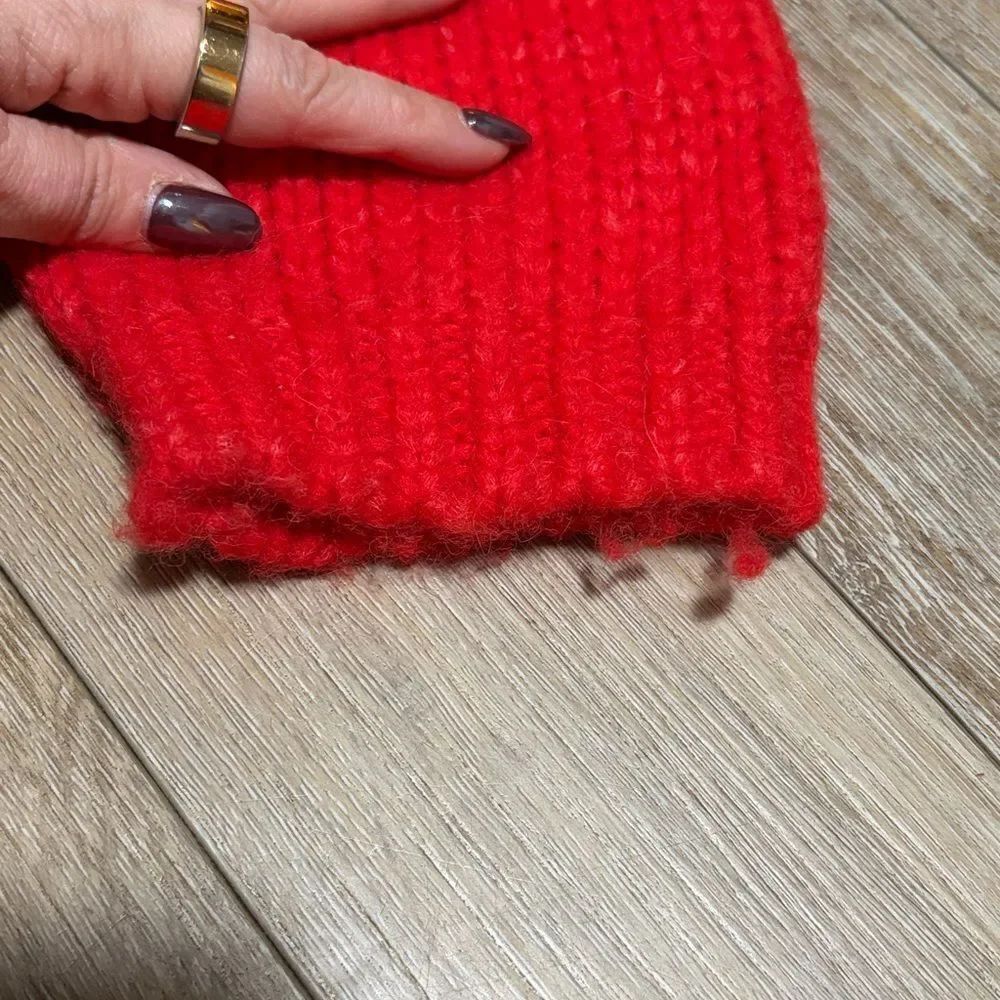 Ali Golden Merino Crew Cardigan - Picture 6 of 8